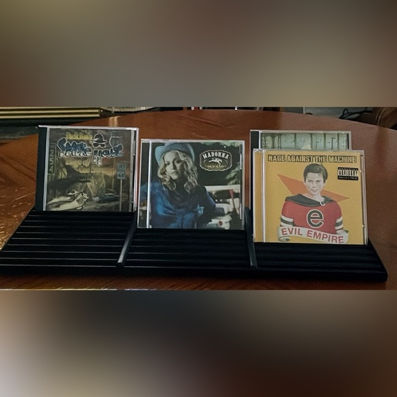 Black CD Display Rack Vintage Holds 30 - Picture 1 of 1